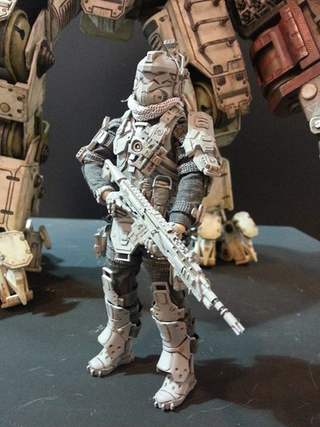 Illustration for article titled Photos Of The New Dead Space And Titanfall Figures